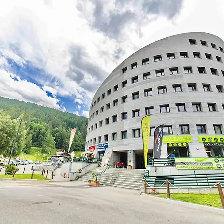 A-zona Di